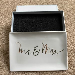 Mr & Mrs Wedding Gift